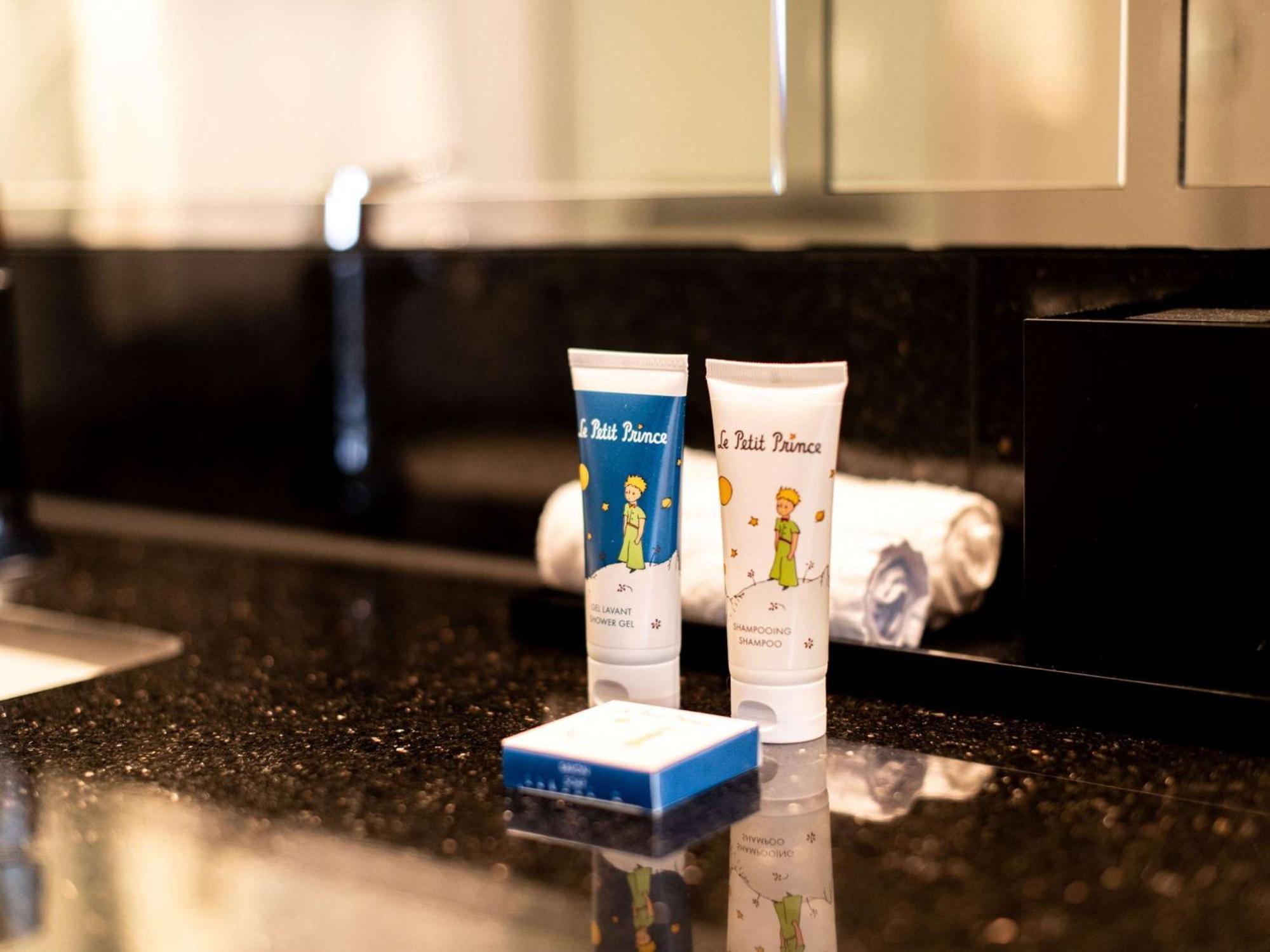 Sofitel Frankfurt Opera Hotel Франкфурт на Майн Екстериор снимка Paul Smith toiletries
